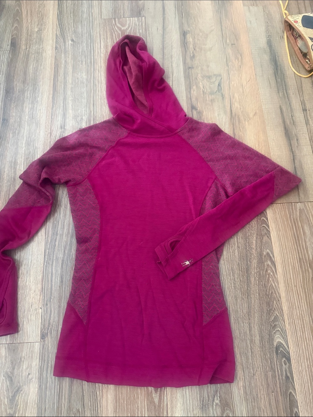 Smartwool Women's Long Sleeve Hooded Tee - Deep Berry